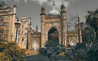 Brighton, Sussex, England. Yana Tes@Unsplash