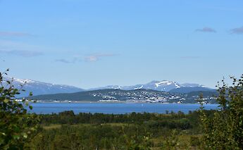 Landscape on a sunny day, Tromso, Norway. Richard Mortel@Wikimedia Commons