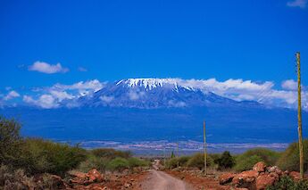 Road to Mount Kilimanjaro, Tanzania. Antony Trivet@WIkimedia Commons