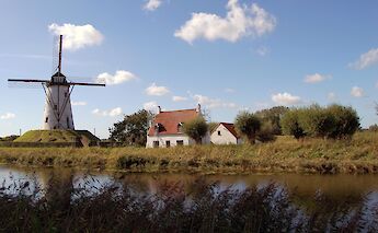 Damme, Belgium. Olivia Mobbs@Flickr