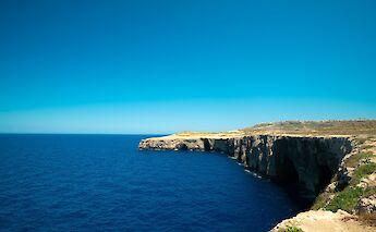Coast of Gozo, Malta. Asfand Effandi@Unsplash