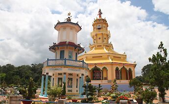 Cao Dai Temple gardens, Vietnam. Gary Todd@Flickr