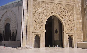Entrance to Hassan II Mosque, Casablanca, Morocco. Getty Images@Unsplash