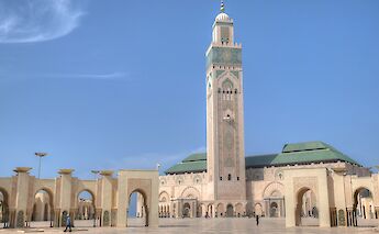Hassan II Mosque, Casablanca, Morocco. Hans Jurgen-Weinhardt@Unsplash