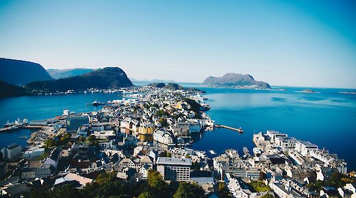 Alesund, Norway. Nicolai Berntsen@Unsplash