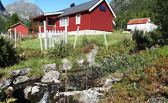 Valldal, Norway. Palickap@Wikimedia Commons