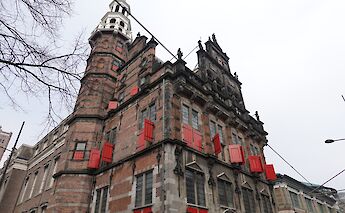 Red brick building, Old City Hall of The Hague, Holland. Richard Mortel@Wikimedia Commons