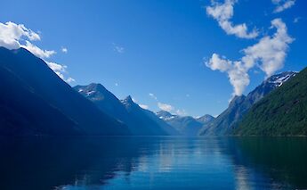 Sunnylvsfjorden, Norway. Sonse@Flickr