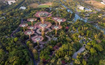 Magnificent view of Gardens by the Bay in Singapore, Singapore. Sergio Sala@Unsplash
