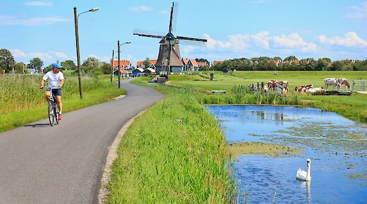 7 night  guided bike and boat tour in Holland  aboard Flora, Gandalf or Sarah