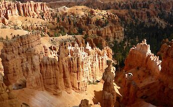 Looking down at Thor's Hammer Formation in Bryce Canyon, Utah. Flickr: puuikibeach