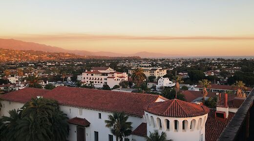 Santa Barbara's landscape, California, USA. Yifan Ma@Unsplash