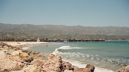 Beach, Santa Barbara, California. Tran Nguyen@Unsplash