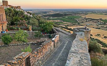 Monsaraz, Alentejo, Portugal. Vitor Oliveira@Flickr
