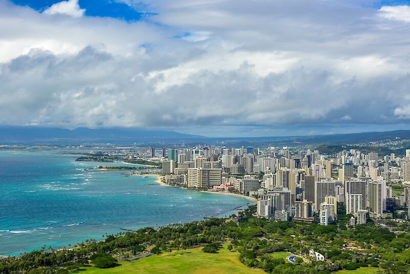 Honolulu cityscape, Honolulu, Hawaii. Zetong Li@Unsplash