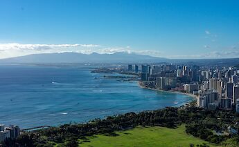 Honolulu Shoreline, Honolulu, Hawaii. Kevin Davison@Unsplash