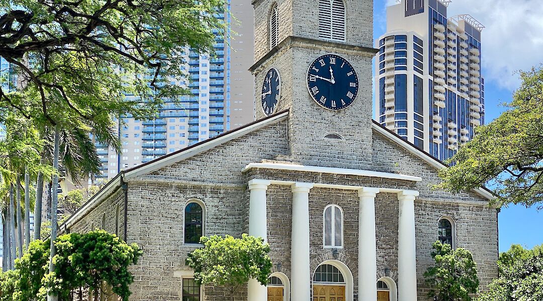 Kawaiaha'o Church, Honolulu, Hawaii. Flickr: Warren LeMay