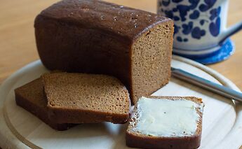 Ontbijtkoek in Holland. CC:Takeaway