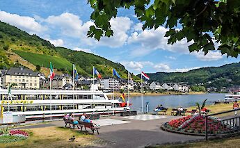 Ferry across the Mosel River in Cochem, Germany. Frans Berkelaar@Flickr