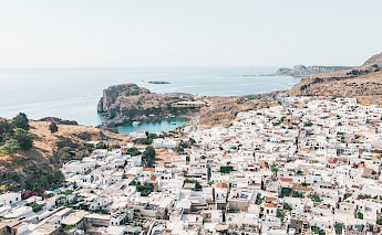 City line view Rhodes Island, Greece. Benjamin Recinos@Unsplash