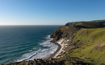 Beautiful coastline with windmills in the background, Adelaide Hills, Australia. Alberto di Maria@Unsplah