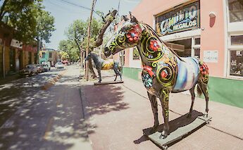 Horse statue in Caminito, Buenos Aires, Argentina. Juanedc.com@Flickr