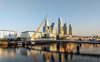 Puente de la Mujer, The Women's Bridge, Buenos Aires, Argentine. Francisco Ghistletti@Unsplash