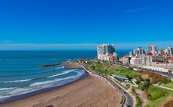 Beach in Buenos Aires, Argentina. Fermin Rodriguez Penelas@Unsplash