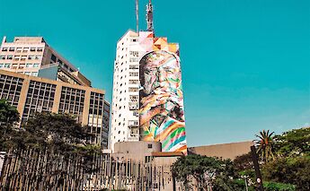 Iconic mural on the side of a building in Sao Paulo, Brazil. Rahael Ferdandes@Unsplash