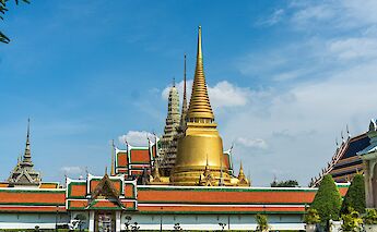 Beautiful Golden structure, Grand Palace, Bangkok, Thailand. Sung Shin@Unsplash