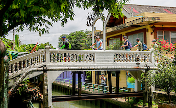 Historic Bangkok Bike Tour. CC: TO