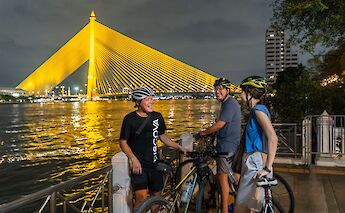 Bangkok Evening Bike Tour. CC:TO