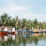 Colorful boats on the Thu Bon River, Hoi an, Vietnam. Z E@Unsplash