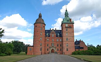 Vallø Castle in Køge, Denmark. vigouroux gérald@Unsplash