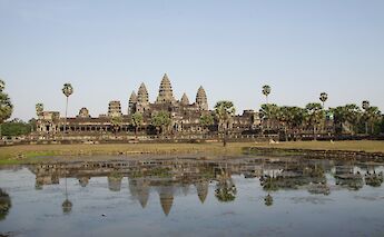 Angkor Wat reflecting on a pool of water, Siem Reap, Cambodia. Binh Dang Nam@Unsplash