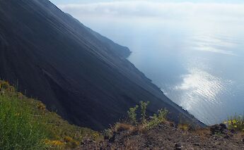 Sciara Del Fuoco, Lipari, Sicily. Emilien Lebourgeois@Flickr