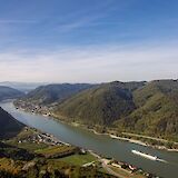 View of the Danube from castle ruins. Joachim Pressl@Unsplash