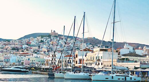 Boats in Syros, Greece. Despina Galani@Unsplash
