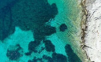 Cyclades, Greece. Dimitris Kiriakakis@Unsplash