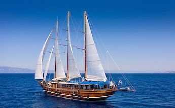 Sailing through the sea. -toIH