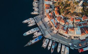 A lively waterfront lined with yachts and tavernas.. -toIH