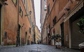 Backstreets of Rome, Italy. Raunaq Patel@Unsplash