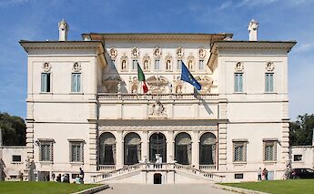 Villa Borghese, Rome, Italy. Flickr: Jean-Pierre Dalbéra