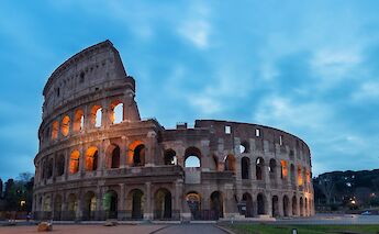 Colloseum at dusk, Rome, Italy. David Kohler@Unsplash