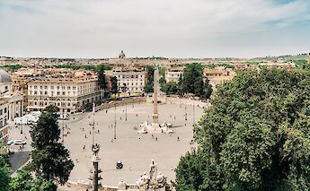Aerial view of the piazza del Popolo, Rome, Italy. Gabriella Clare Marino@Unsplash