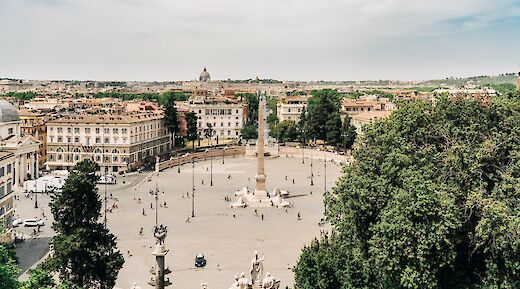 Aerial view of the piazza del Popolo, Rome, Italy. Gabriella Clare Marino@Unsplash