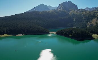 Black Lake, Zabljak. JinHui CHEN@Unsplash
