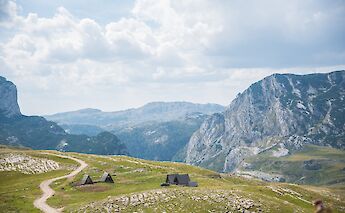Cabins on the mountains of Zabljak, Montenegro. Monika Guzikowska@Unsplash