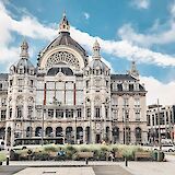 Antwerp Centraal Station, Belgium. Bente Hagens@Unsplash