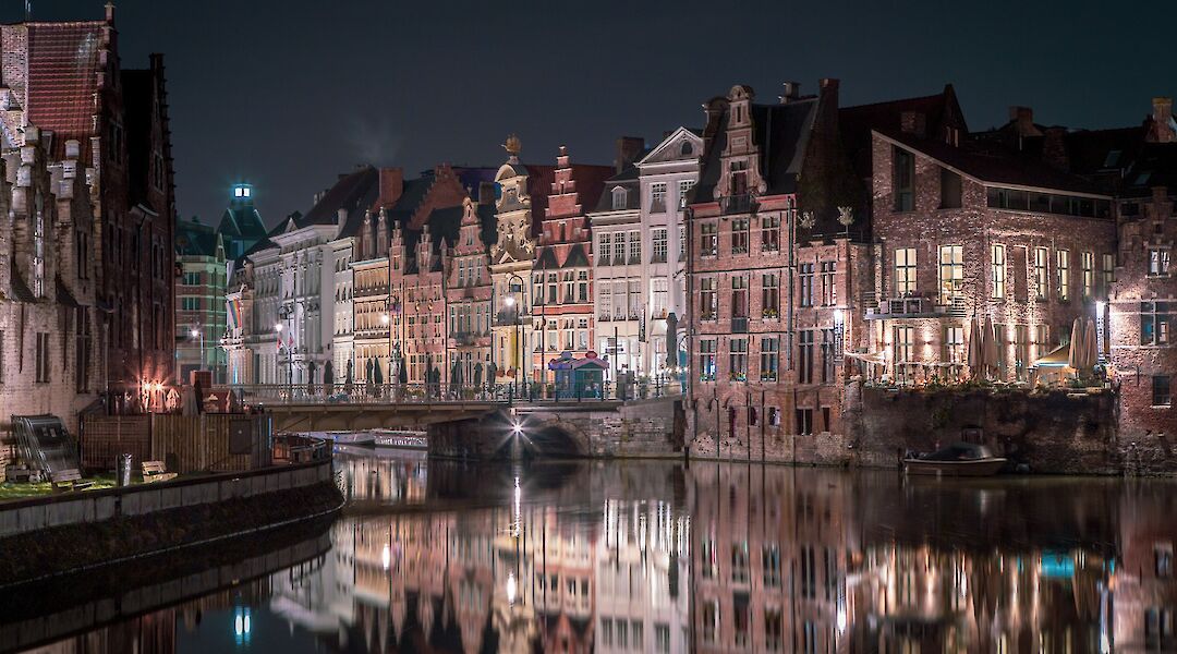 Ghent at night, Belgium. Azamat Esmurziyev@Unsplash